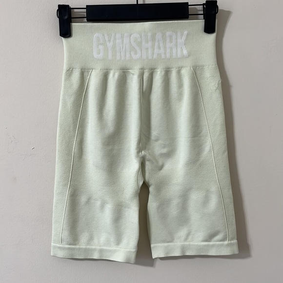 NEW Gymshark Flex Cycling Bike Shorts Light Green Yellow Marl Size Medium - Picture 6 of 9